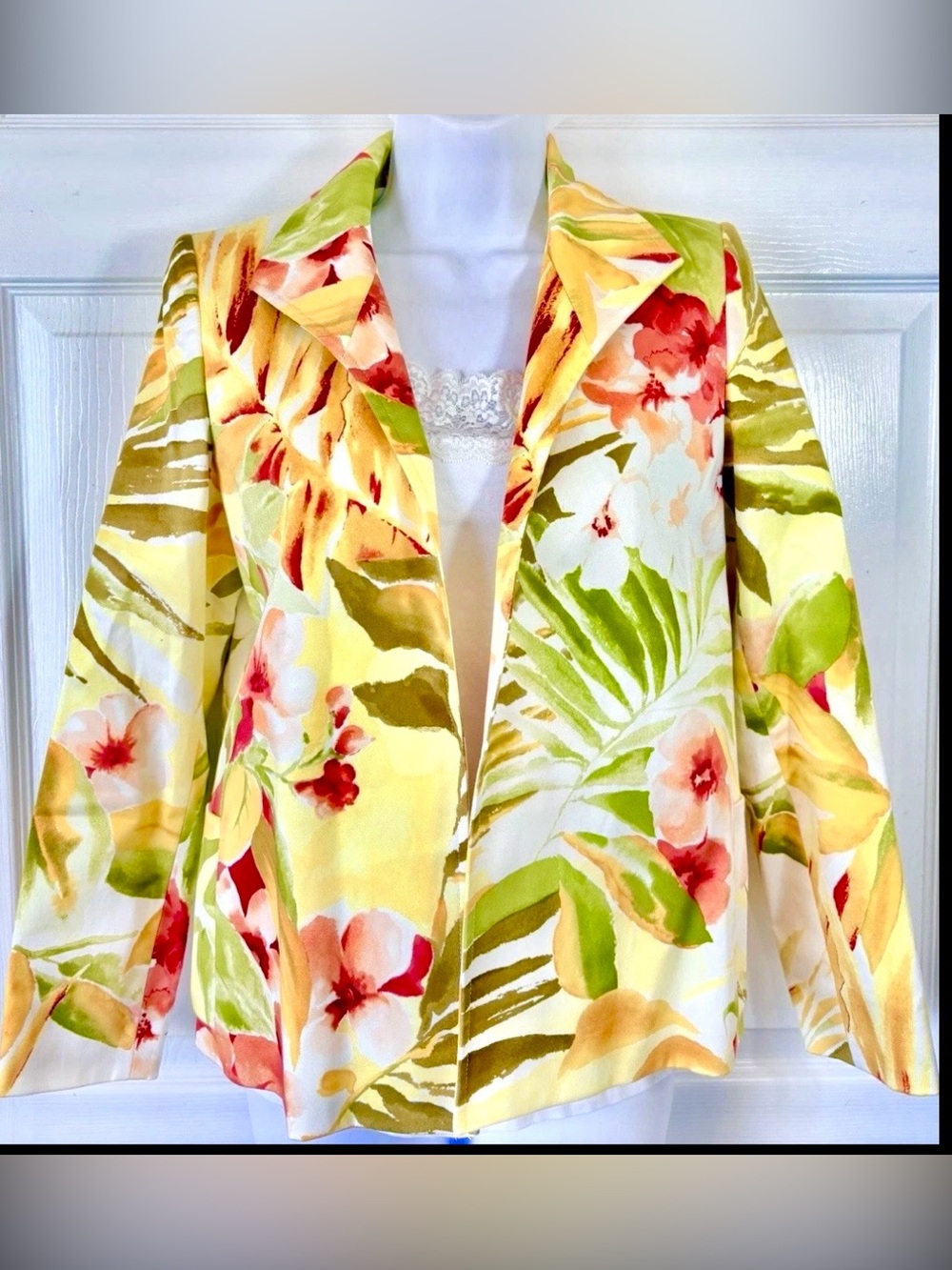 Linda Allard Ellen Tracy Bold Tropical Floral Print Sateen Open Blazer 4P
